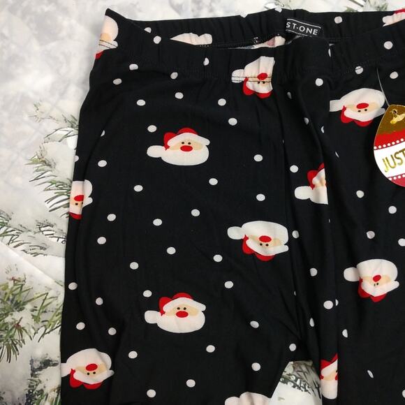 NWT Santa Black Polka Dot Leggings size Medium - Picture 2 of 6